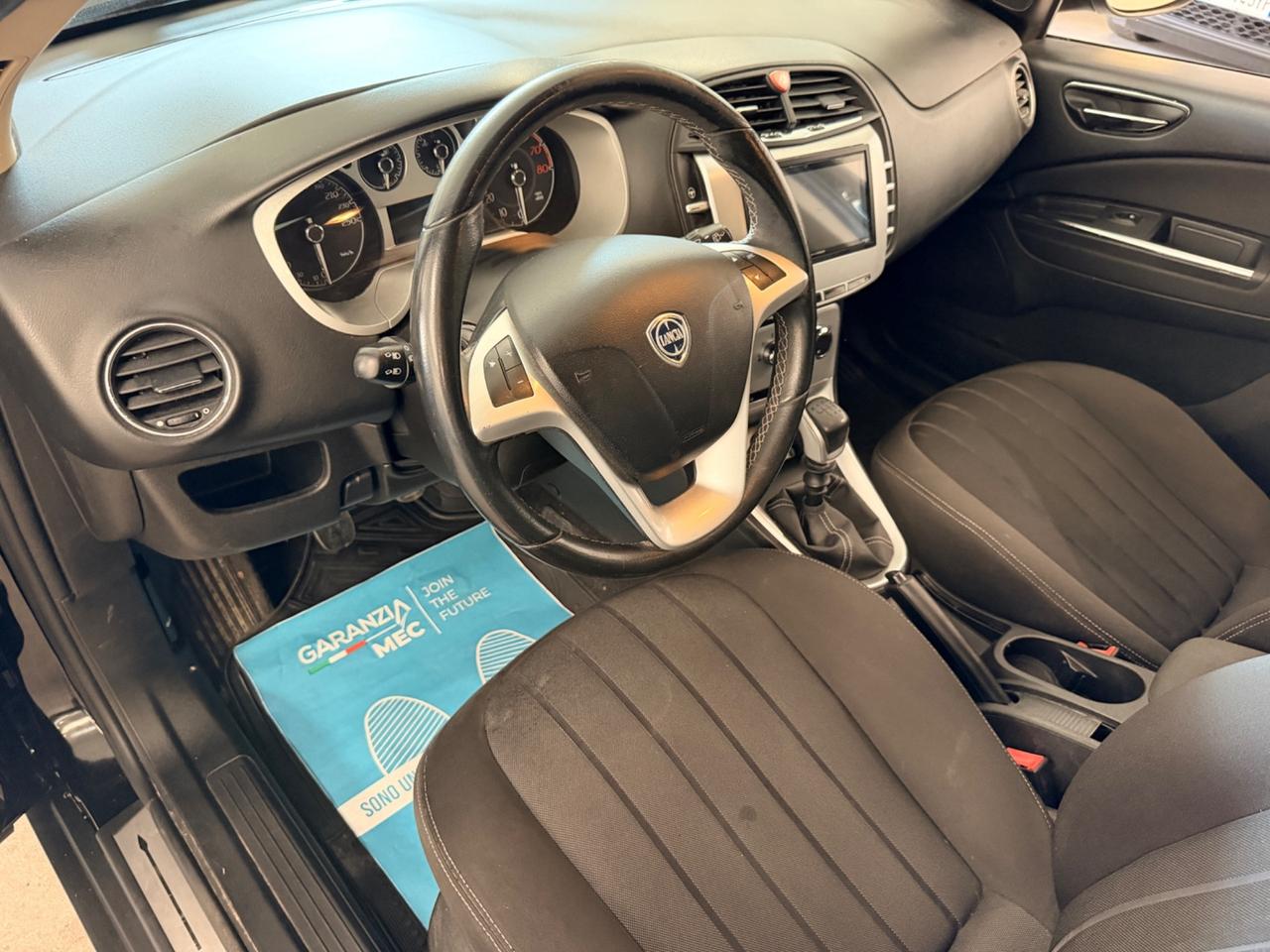 Lancia Delta 1.4 T-Jet 120 CV Silver Ecochic GPL