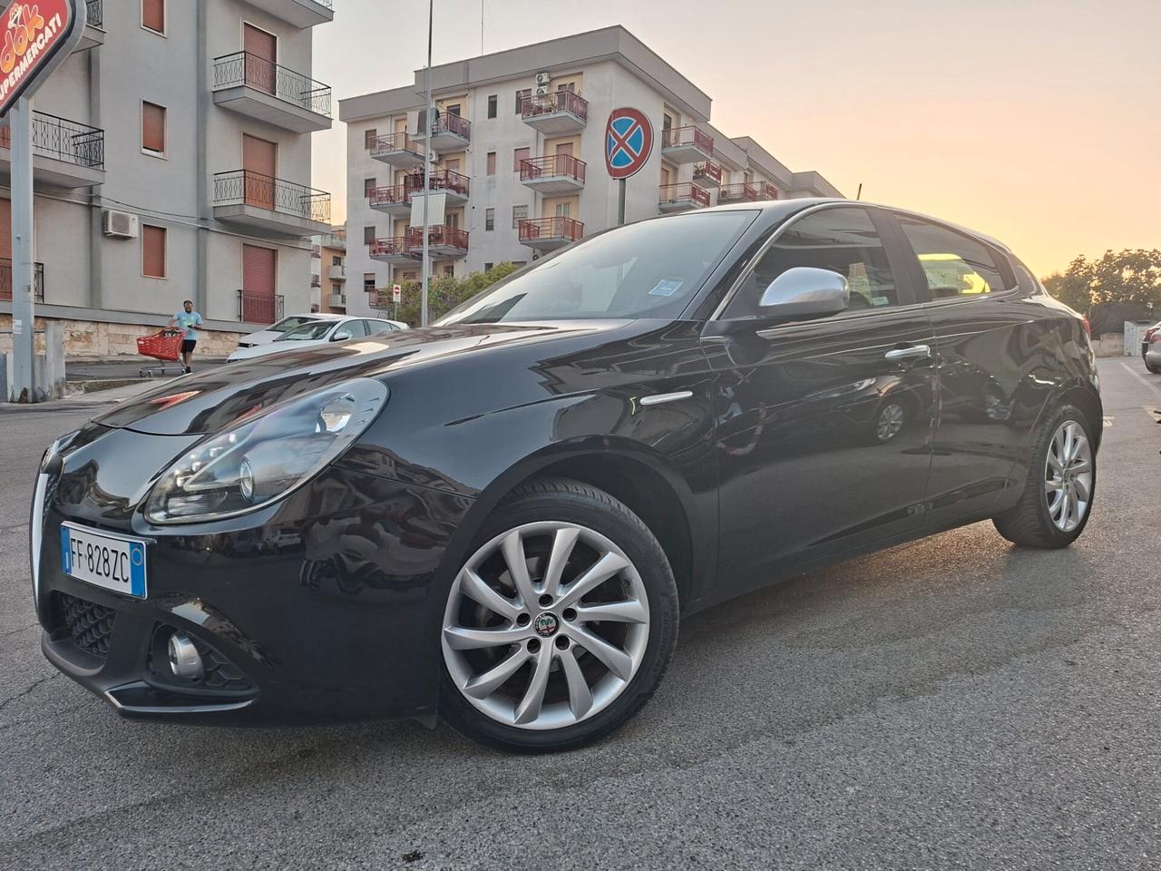 Alfa Romeo Giulietta 1.6 JTDm Super * Navi * Garantita 12 Mesi