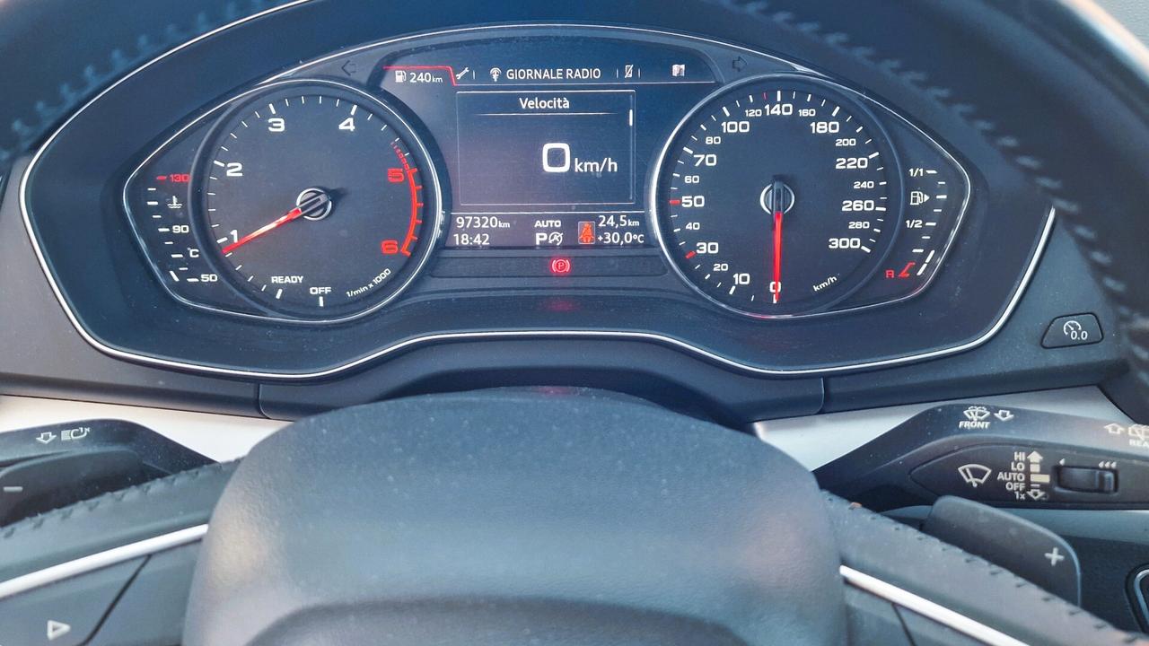 Audi Q5 30 TDI S tronic Business