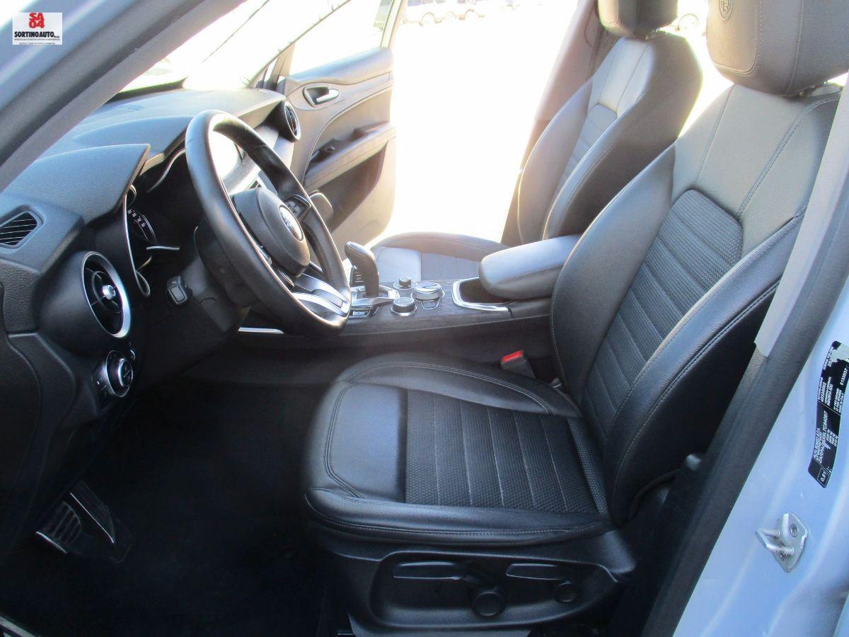 A.R.Stelvio 2.2 T.diesel 190cv AT8 RWD Exec.-2021 FULL