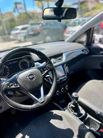 Opel Corsa 1.4 90CV GPL Tech 5 porte Black Edition