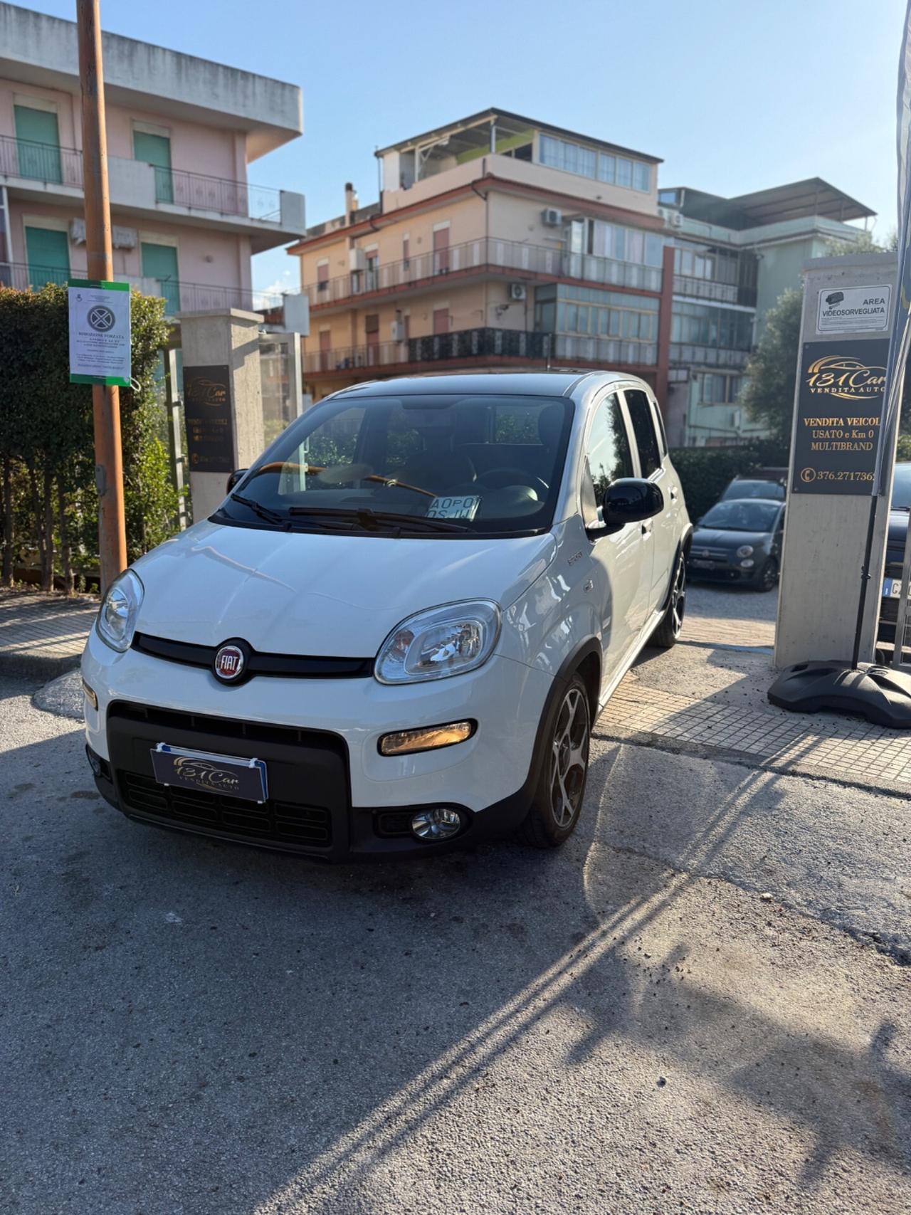 Fiat Panda 1.0 FireFly S&S Hybrid Sport