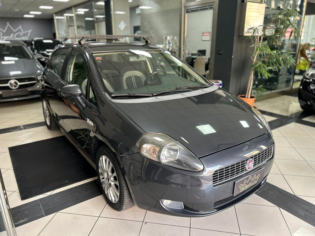 Fiat Grande Punto 1.2 Benzina – Neopatentati – 12 mesi garanzia