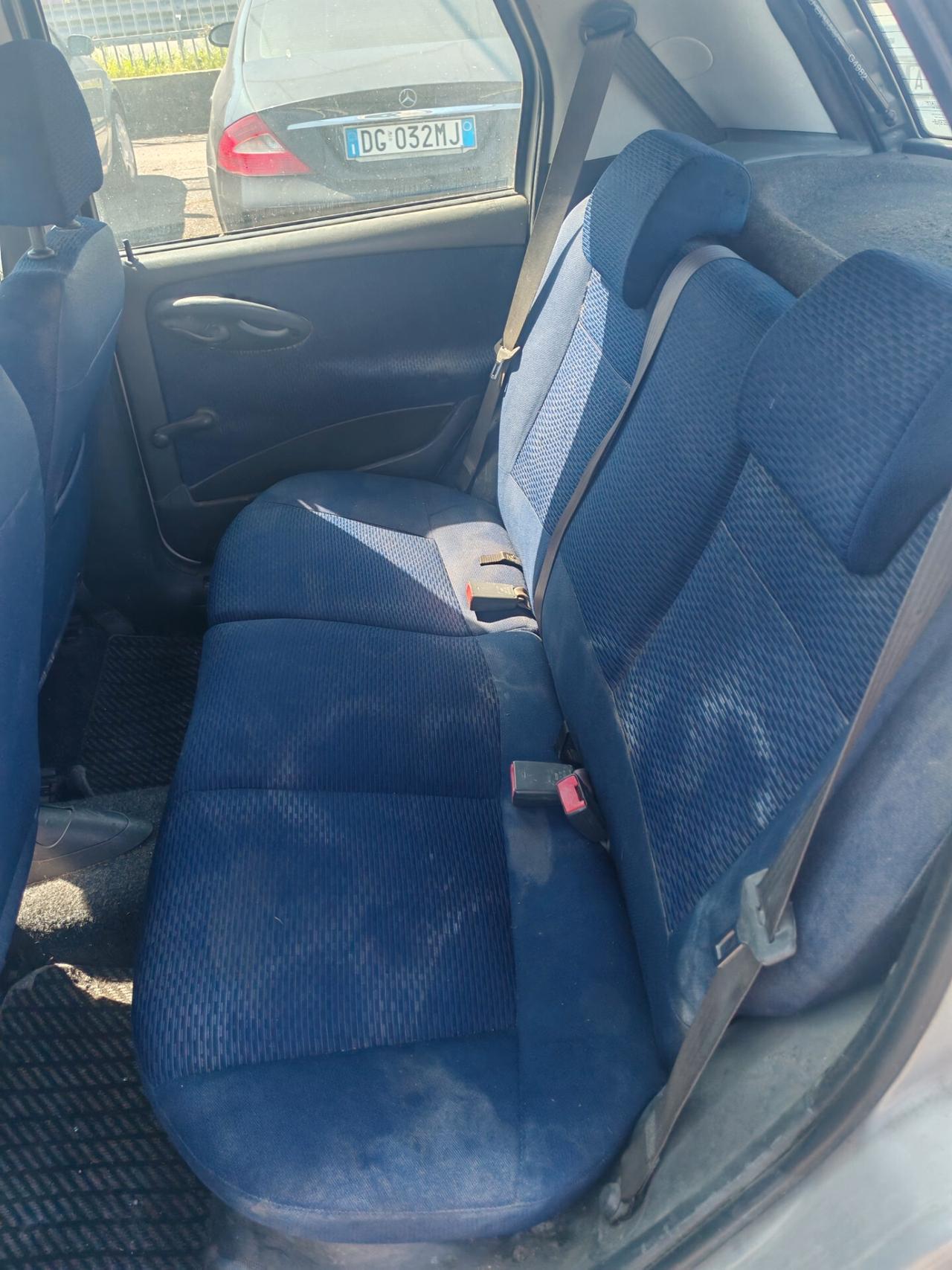 Fiat Punto 1.2 benzina 5 porte