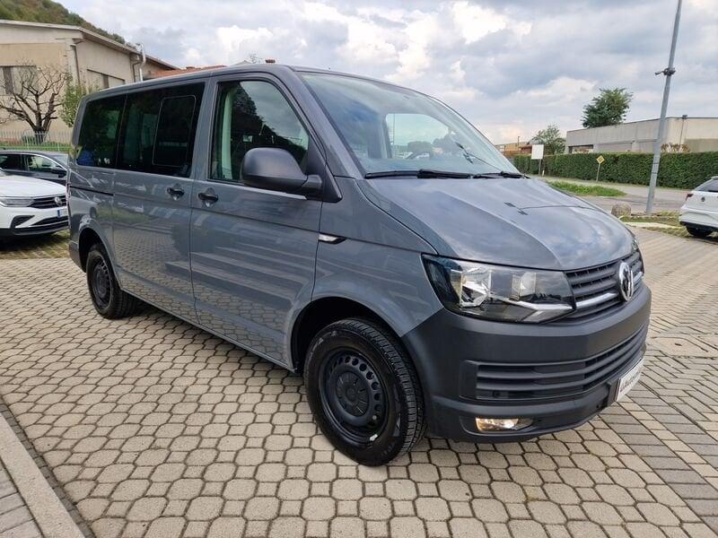 Volkswagen Caravelle 2.0 TDI DSG PC TRENDLINE 6 posti