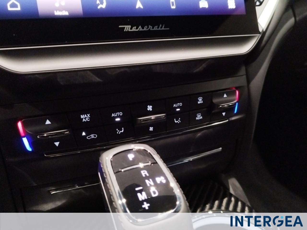 MASERATI Ghibli 3.0 V6 Modena Ultima 430cv awd auto