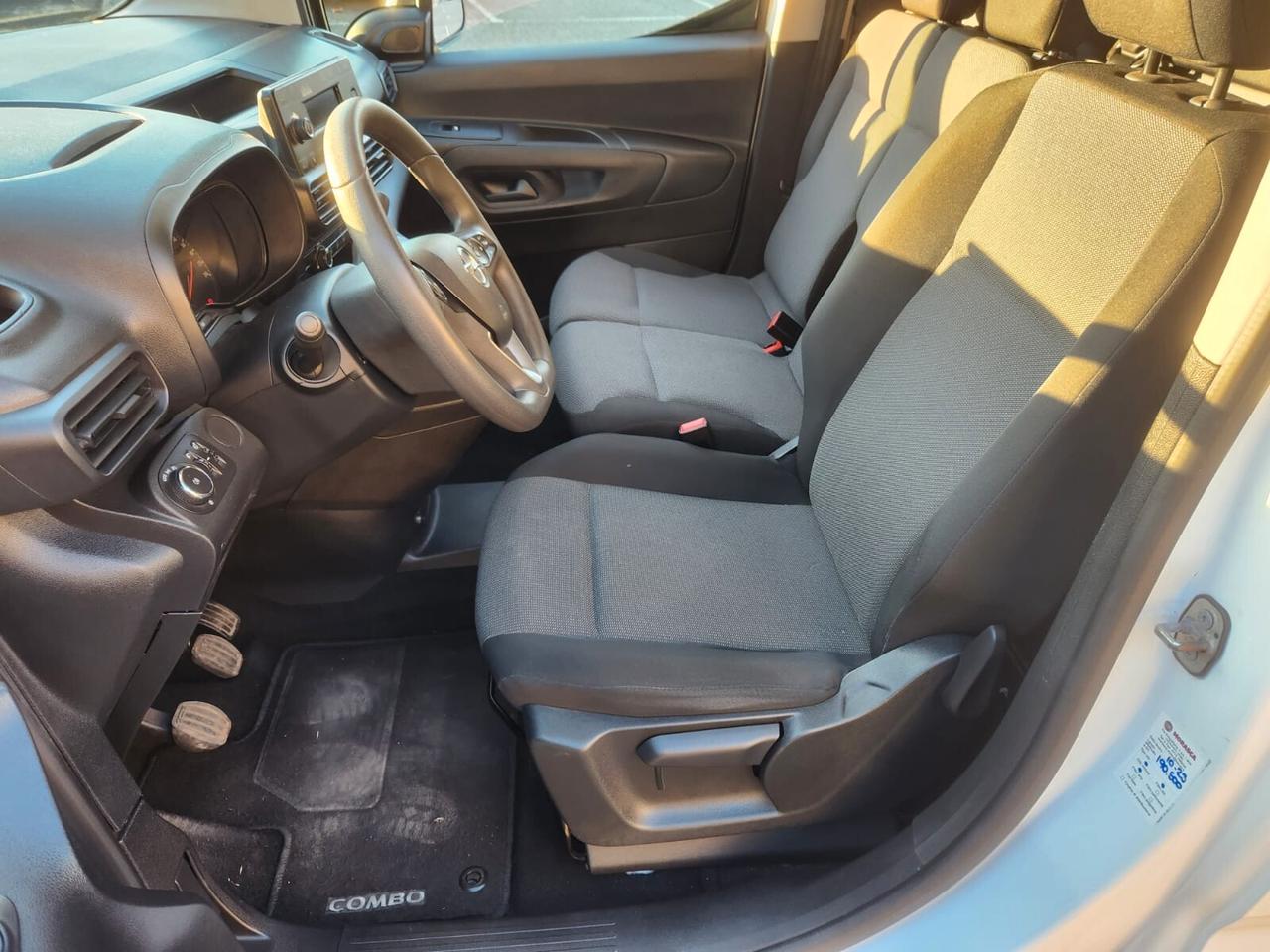 Opel combo 1.5 D unipro km autostradali fatturabile