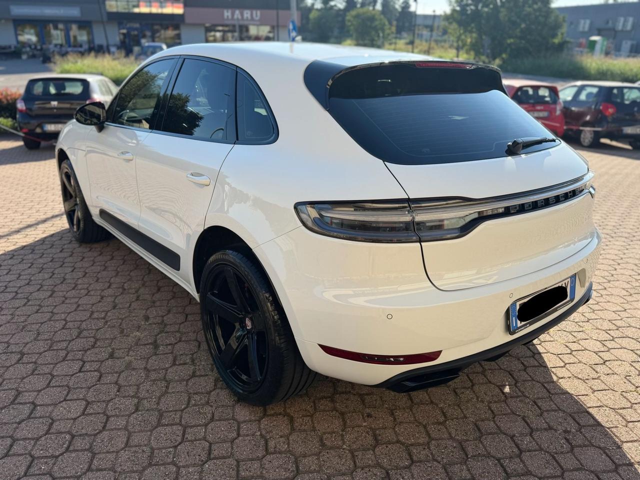 PORSCHE MACAN 2.0 BENZINA