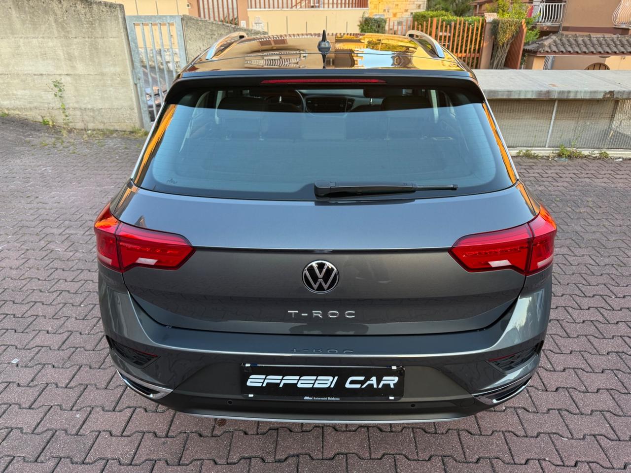 Volkswagen T-Roc 1.0 TSI Style 110cv UNI PRO TAGLIANDI VW PERFETTA!