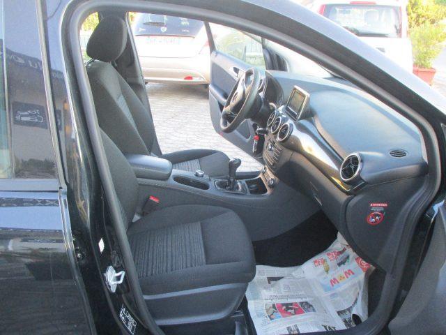 MERCEDES-BENZ B 180 CDI Executive