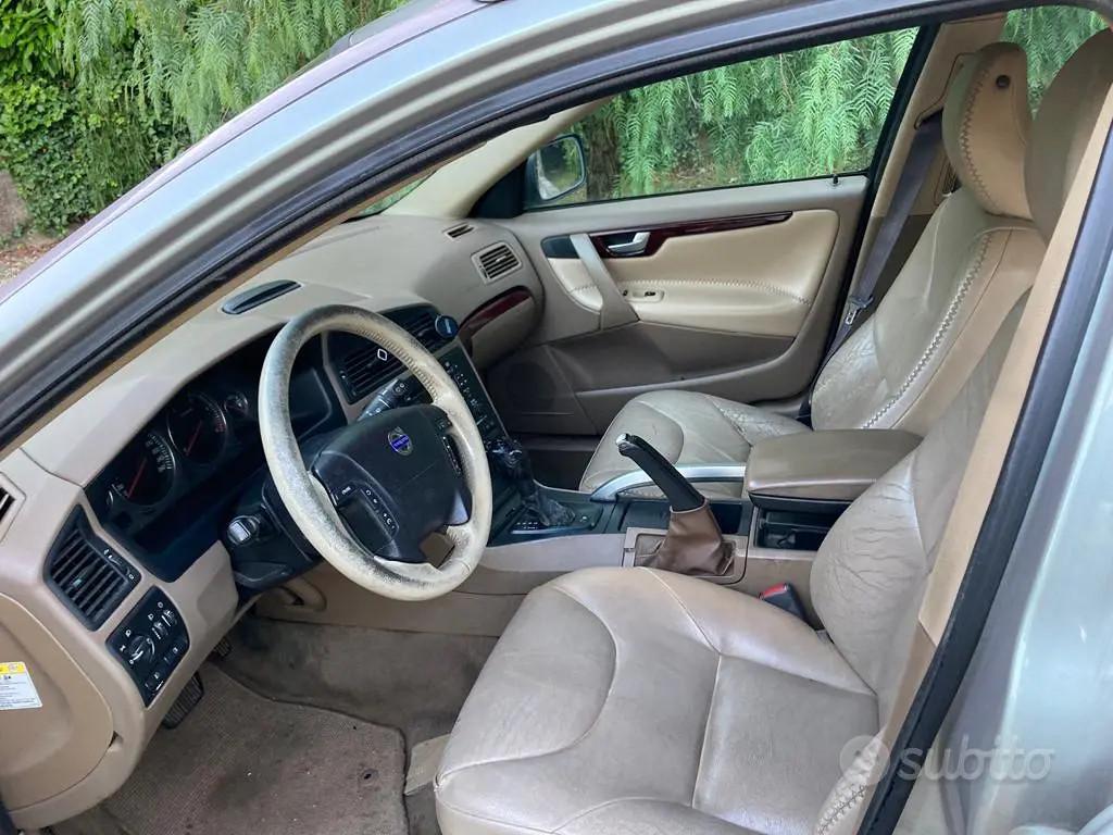 VOLVO V70 XC70 CROSS COUNTRY 4X4