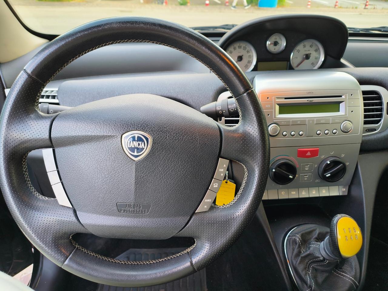 Lancia Ypsilon 1.2 69 CV Diva