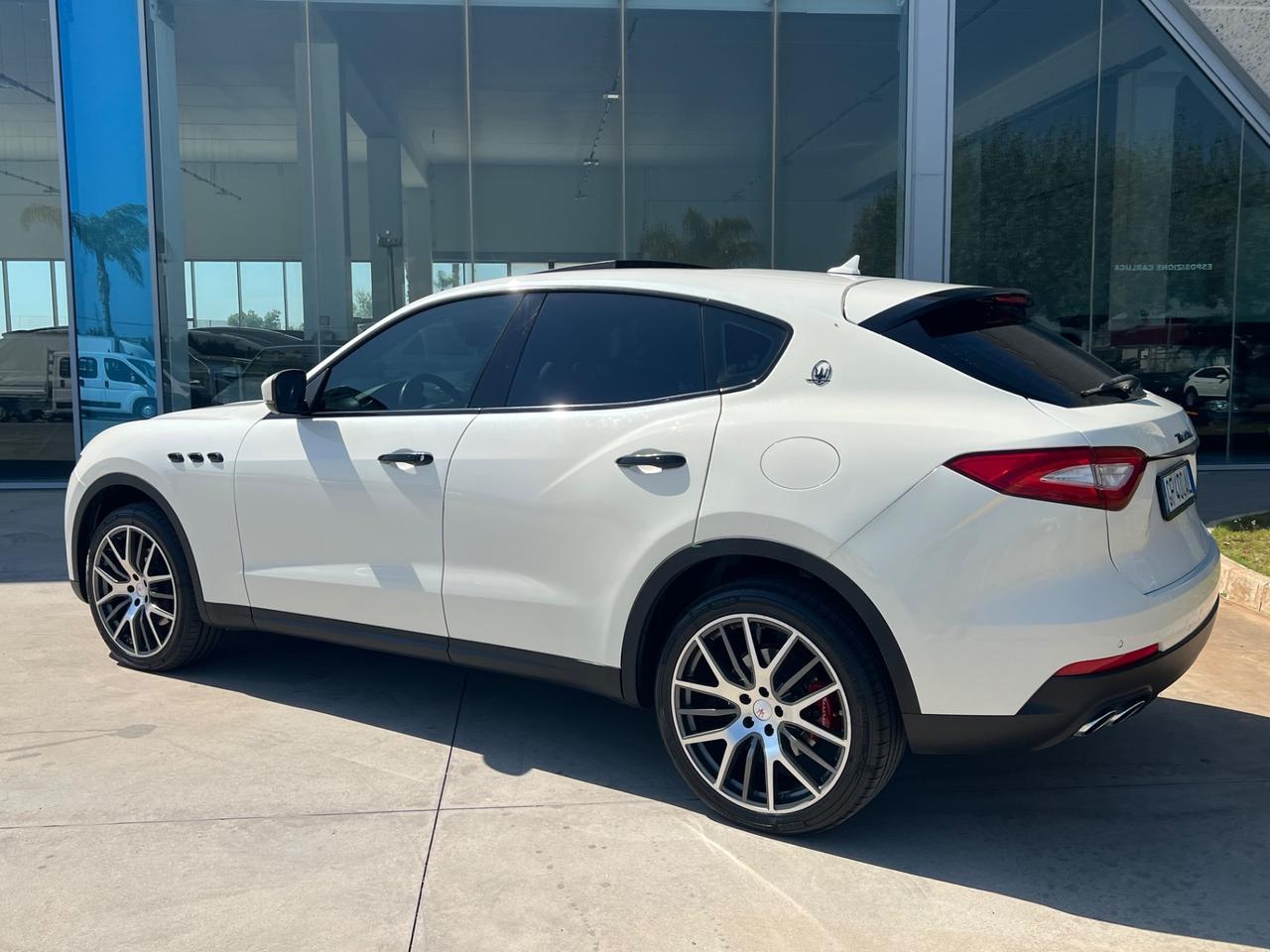 Maserati Levante V6 Diesel 275 CV AWD