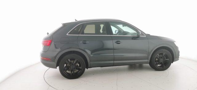 AUDI Q3 40 TFSI quattro S tronic Business Advanced