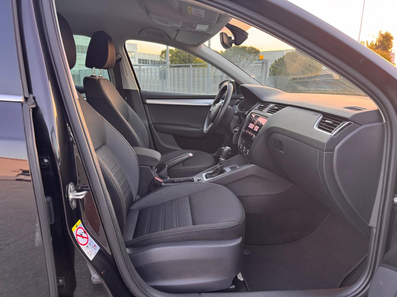 Skoda Octavia 1.5 DSG Wagon Executive G-Tec