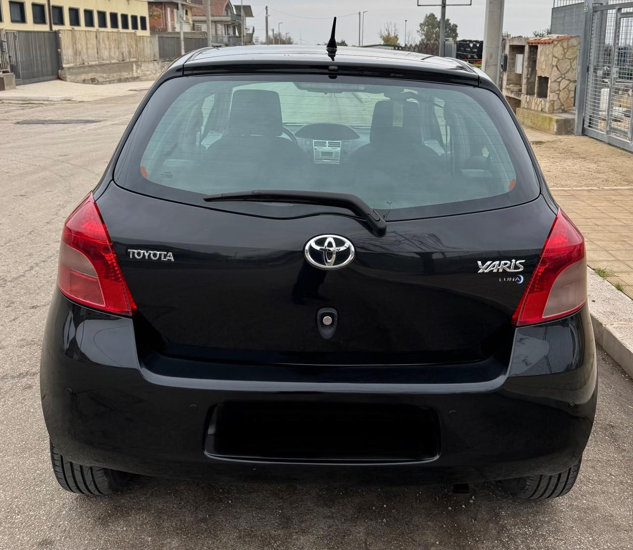 Toyota Yaris 1.3 5 porte