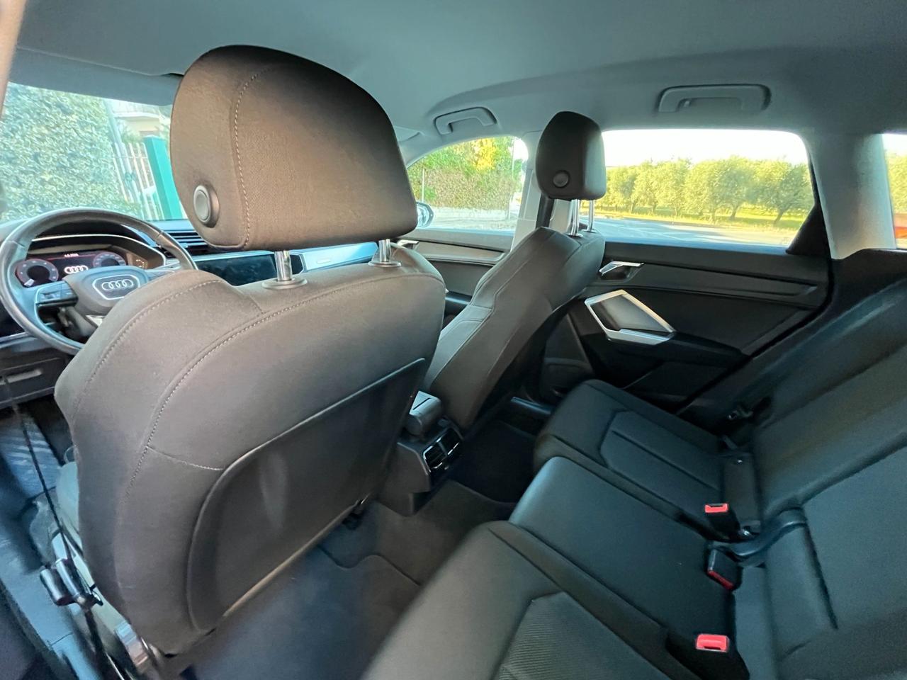 Audi Q3 SPB 35 TDI