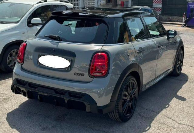 MINI Cooper 1.5 Cooper JCW 5 porte