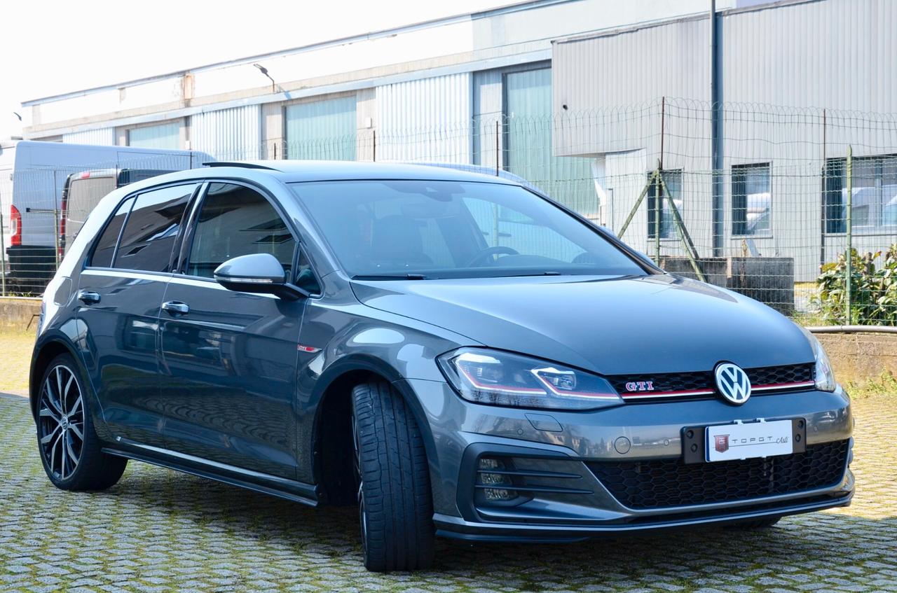 VOLKSWAGEN GOLF 7.5 GTI PERFORMANCE 2.0 TSI 245cv DSG, SERVICE CON FATTURE, TETTO, DCC, FULL PELLE, FARI FULL LED, 19", PERMUTE