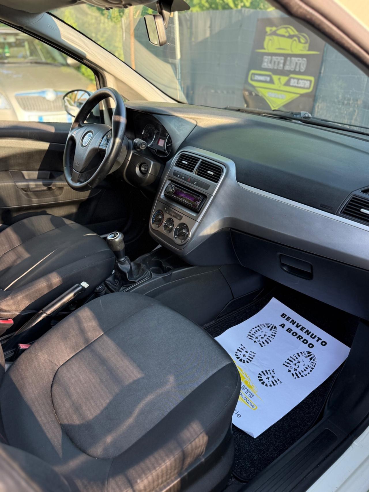 Fiat PUNTO EVO 2012 1.3 DIESEL MULTIJET NEOPATENTATI
