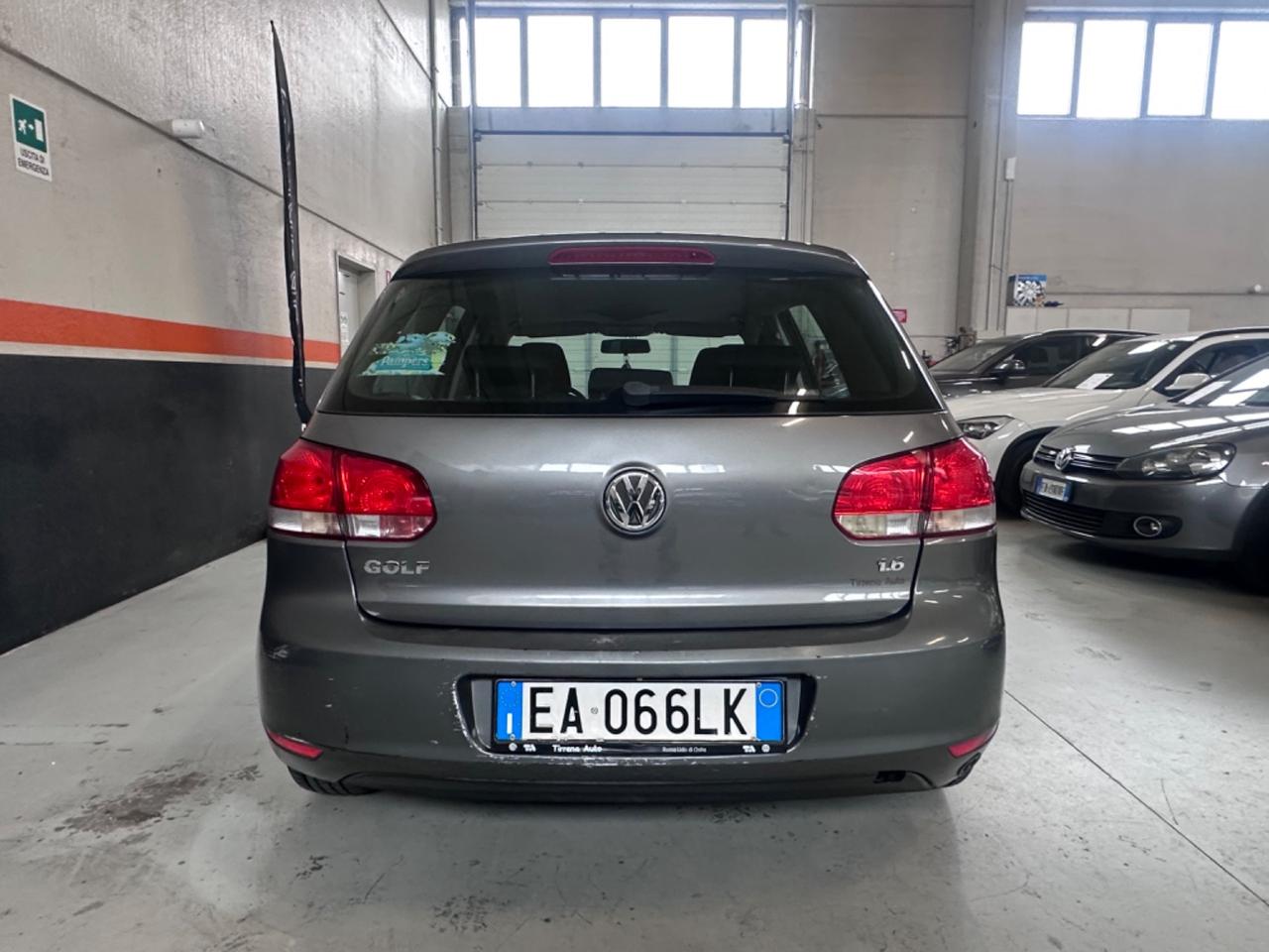 Volkswagen Golf 1.6 5p. Trendline BiFuel