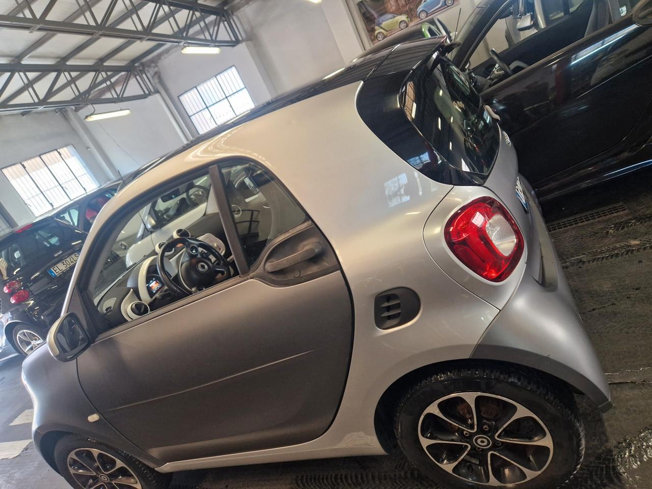 Passion matt grey automatica solo 67000km garanzia
