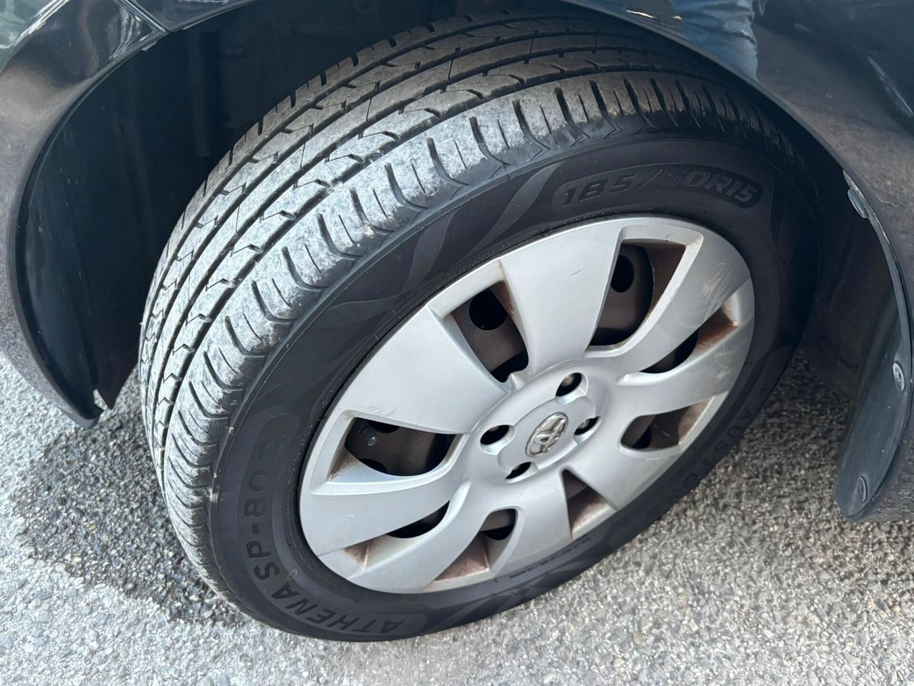 Toyota Yaris 1.3 5 porte Luna OK Neopatentati
