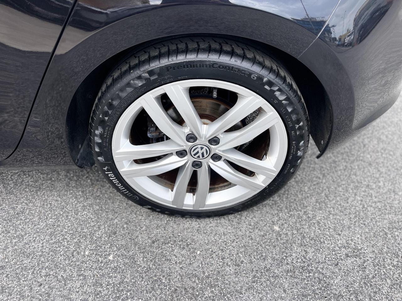 Volkswagen Golf 1.4 Benzina 140CV E5 Automatica - 2013