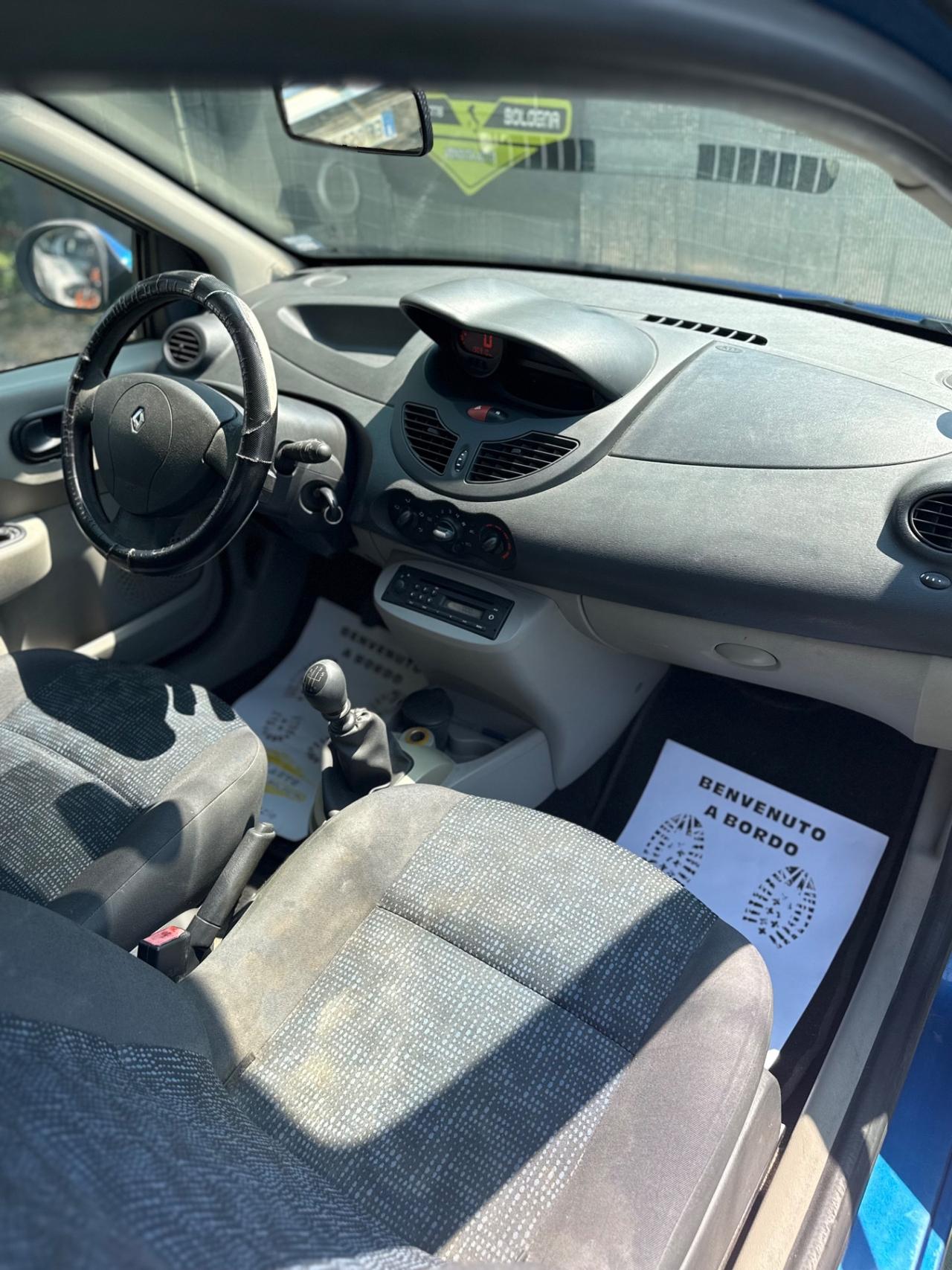 Renault TWINGO 1.2 16V LEV BENZINA NEOPATENTATI