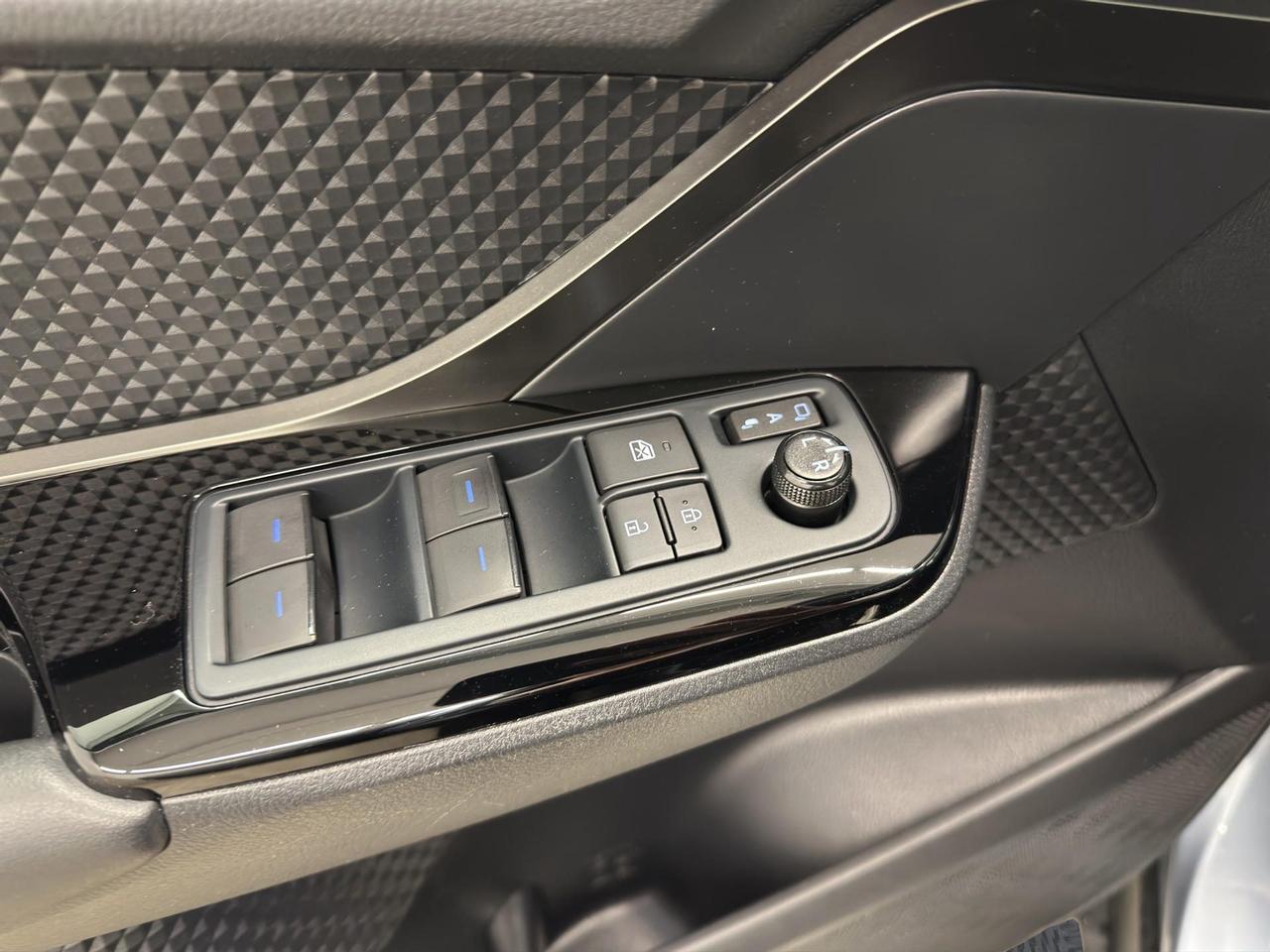 Toyota C-HR 1.8h Trend e-cvt