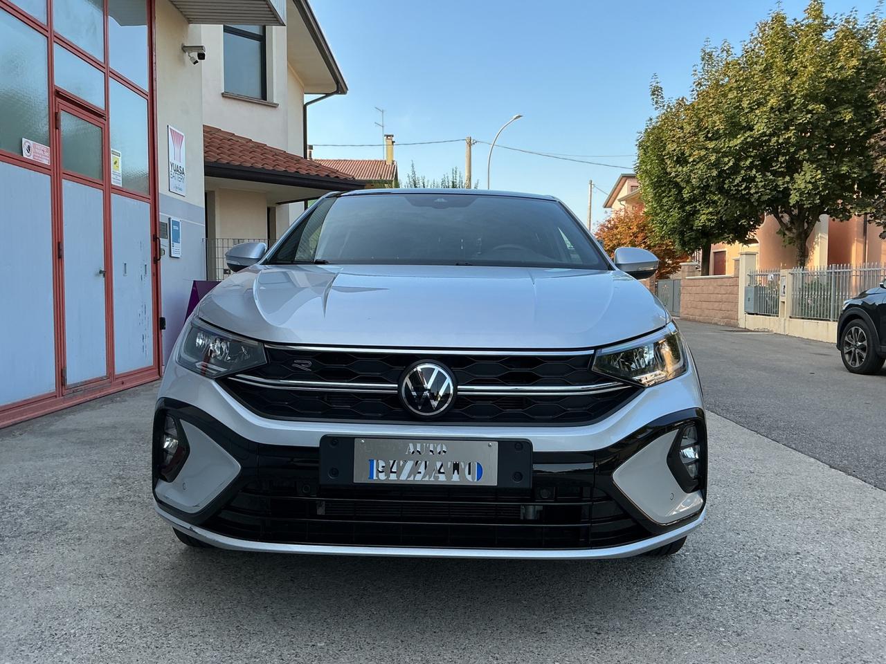 Volkswagen Taigo 1.0 TSI 115 CV R-Line - TETTO APRIBILE