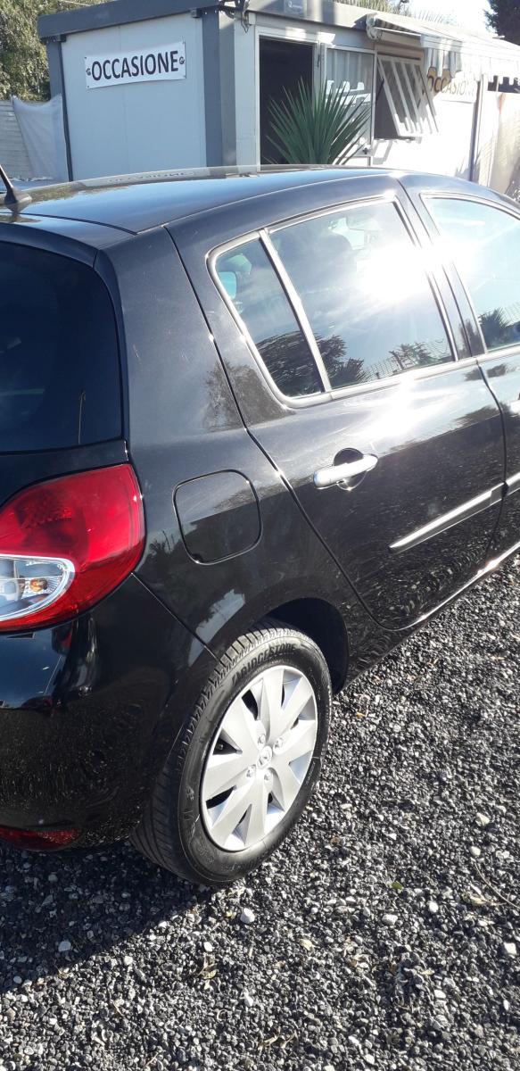 RENAULT - Clio - 1.5 dCi 75 CV 5p. Dynamique