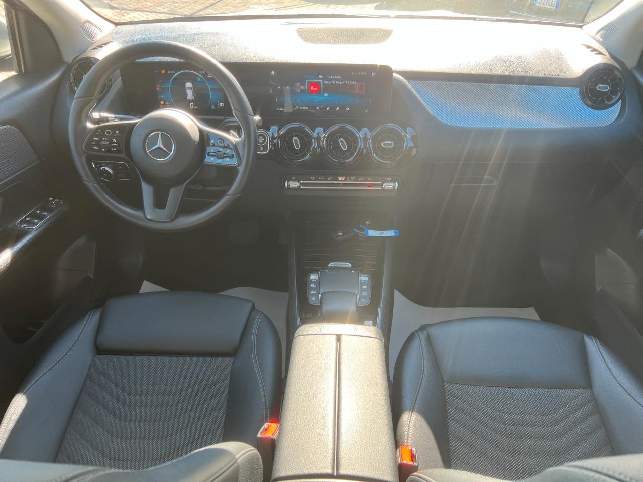 Mercedes GLA 200 d Business Extra auto