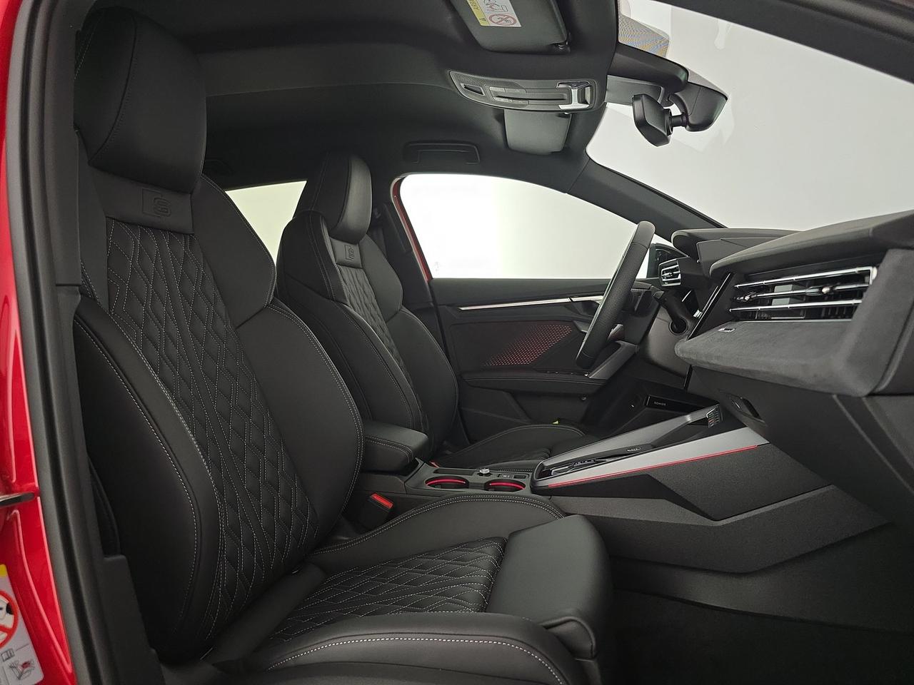 Audi A3 allstreet 2.0 tdi business s-tronic