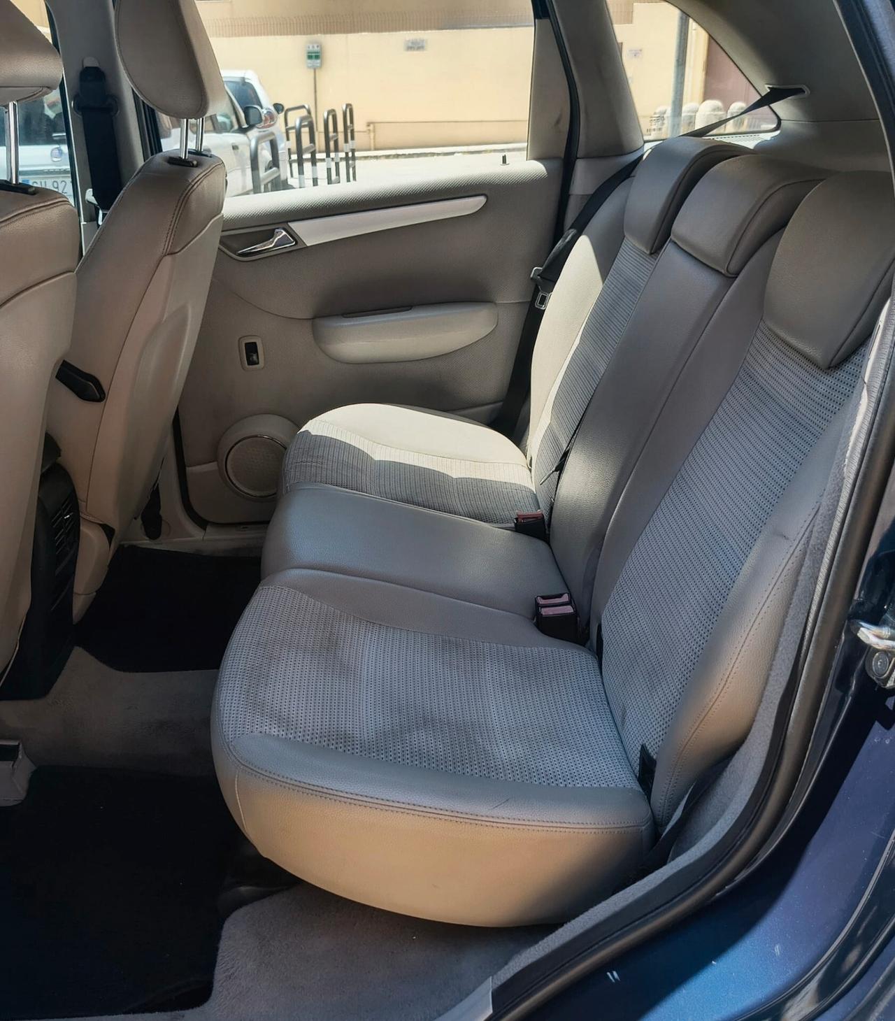 Mercedes-benz B 200 CDI Chrome