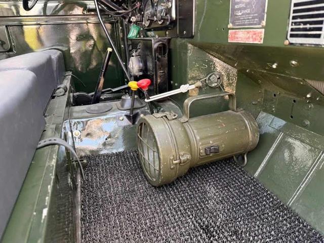 LAND ROVER Series 88Half Ton Series IIA Lightweight,ex dest militare