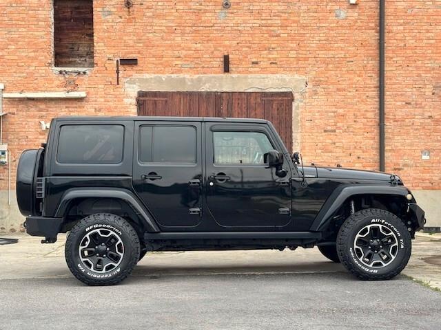 Jeep Wrangler Unlimited 2.8 CRD DPF Sahara Auto