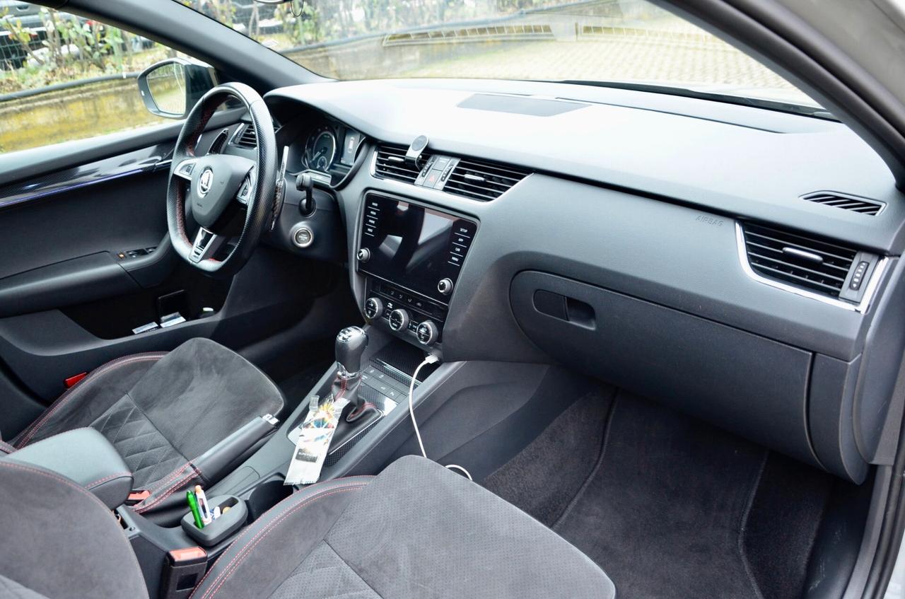 SKODA OCTAVIA SW 2.0 TSI RS 245cv DSG, SERVICE VW, UFF ITALIANA, SCARICO, FULL LED, RETROCAMERA, APPLE ANDROID, 19", PERMUTE