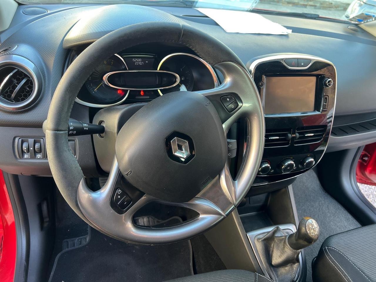 Renault Clio 0.9 TCe 12V 90CV 5 porte Costume National