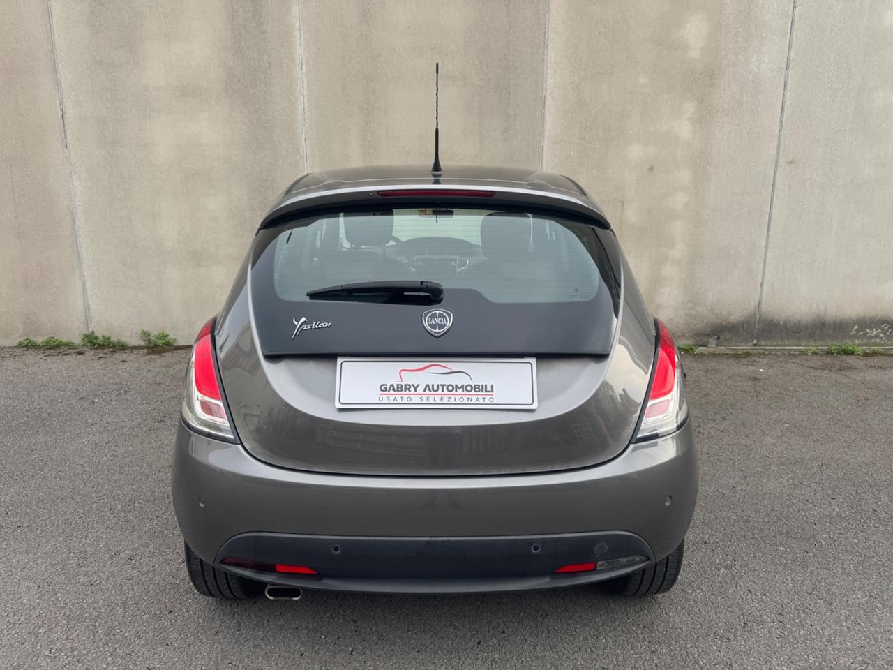 Lancia Ypsilon 1.3 MJT 16V 95 CV Platinum OK NEOP