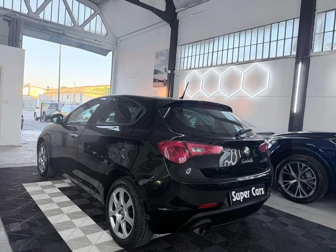 Alfa Romeo Giulietta 1.6 JTDm-2 105 CV Exclusive