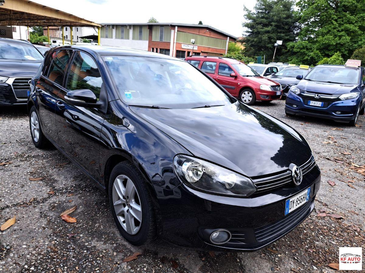 VOLKSWAGEN - Golf 1.6 tdi Comfortline 5p