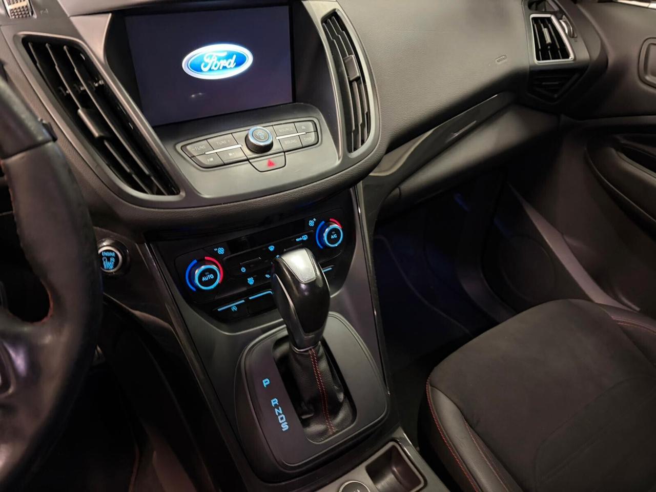 FORD KUGA 1.5 TDCI 120 CV S&S 2WD ST-Line