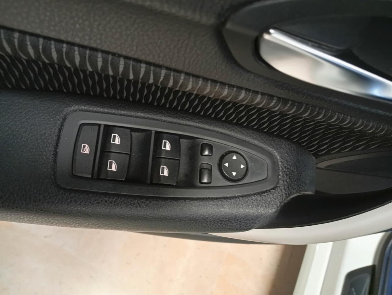 Bmw 116 116d 5p. Efficient Dynamics Urban