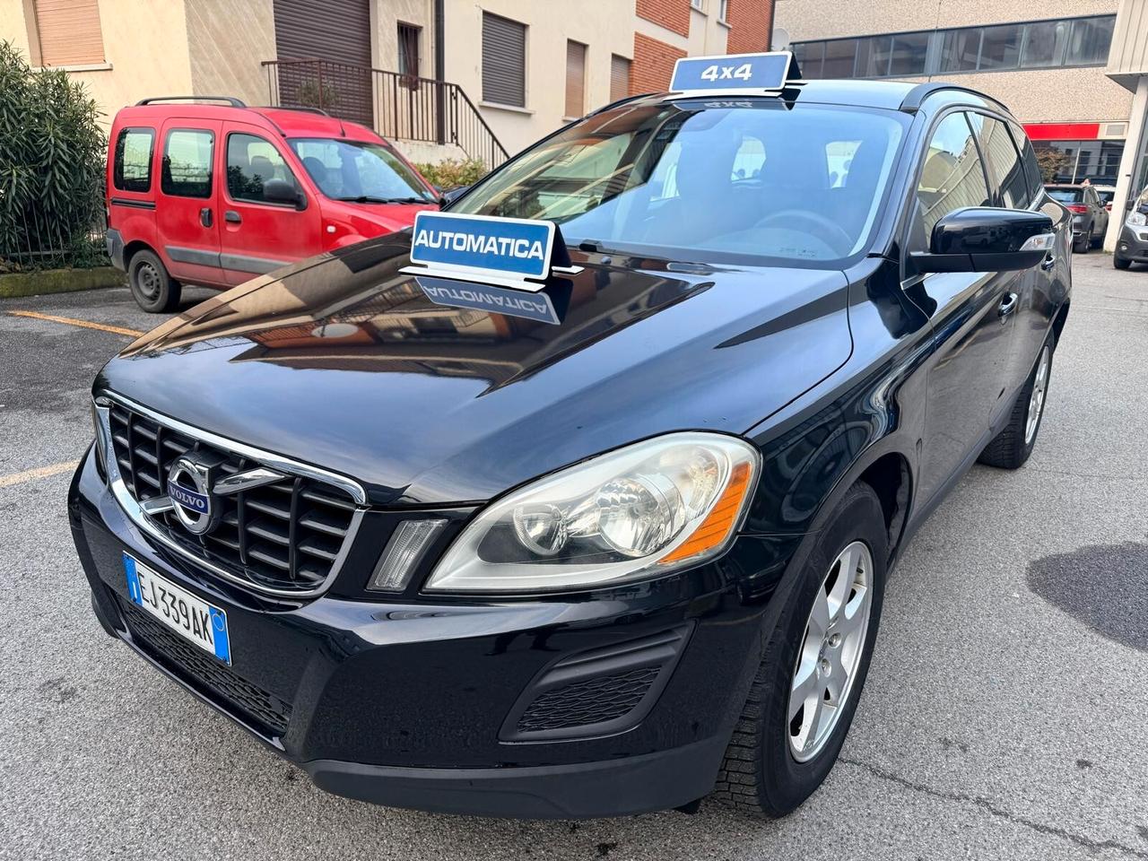 Volvo XC 60 XC60 D3 AWD Geartronic Momentum 163CV ***Automatica 4x4***