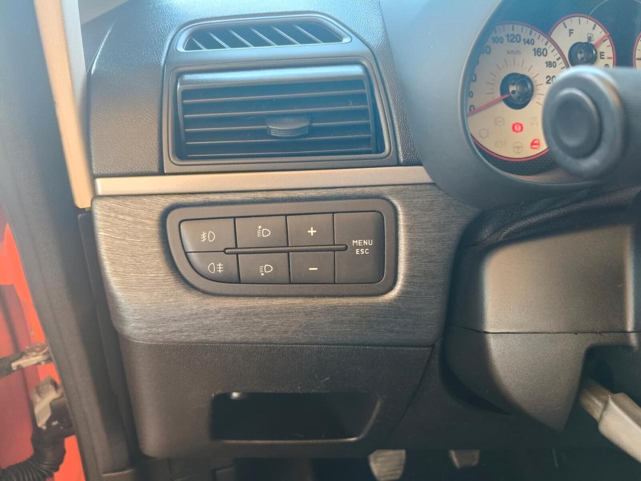 Fiat Grande Punto 1.9 MJT 130 CV 3 porte Sport