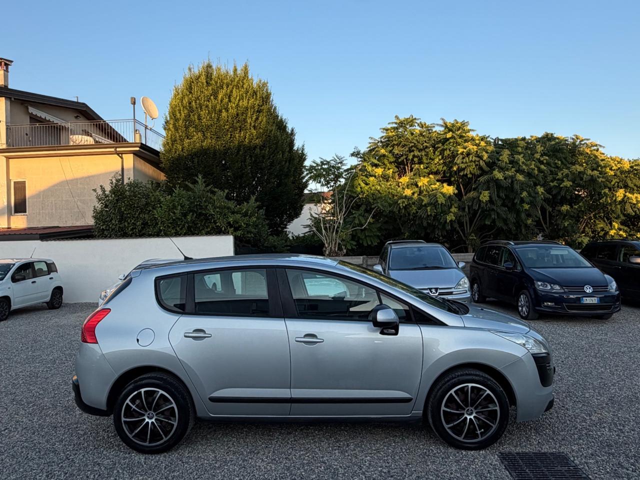Peugeot 3008 1.6 HDi 112CV Active