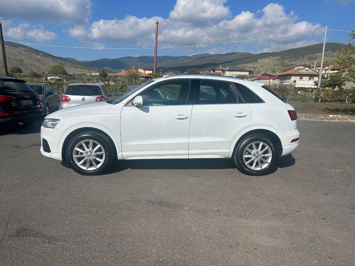 AUDI - Q3 - 2.0 TDI 120 CV Sport