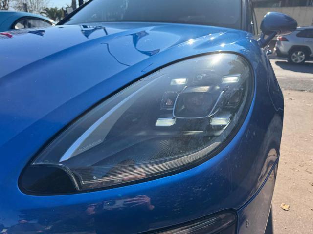 PORSCHE Macan 2.0 Sport design, 21", Sospensioni