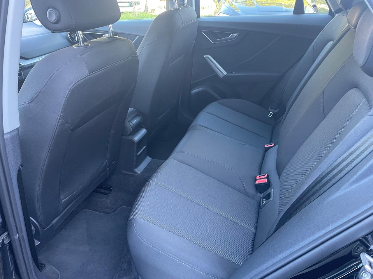 Audi Q2 30 TDI S tronic*Automatik*Navi*